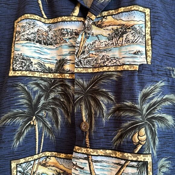 ROYAL CREATIONS Vintage Cotton Hawaiian Button Down Short Sleeve Shirt - Picture 9 of 11